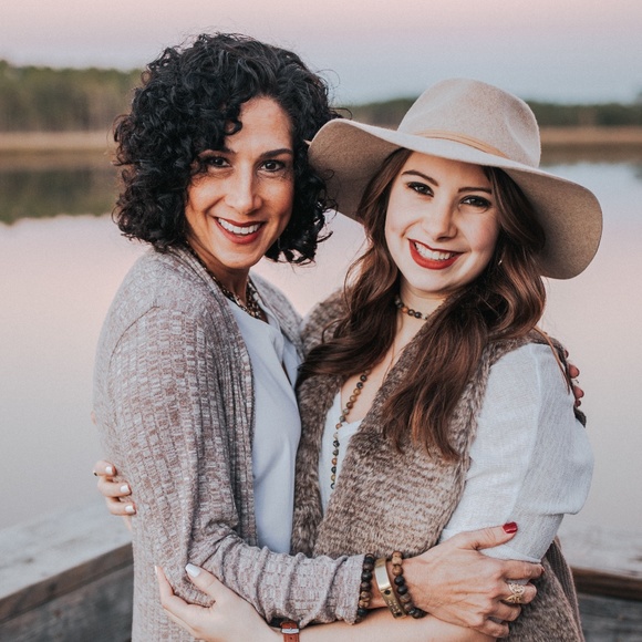 Meet your Posh Ambassador...Alicia! - Picture 1 of 7